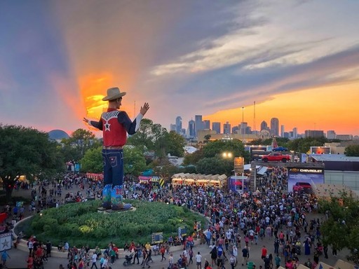 Big Tex at State Fair of Texas.jpg